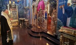 Trodnevna žalost u Bijeljini: Episkop Fotije služio pomen preminulom Mićiću