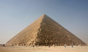 Čak 70 godina kasnije: Fragmenti drveta iz Velike piramide pronađen u kutiji za cigare