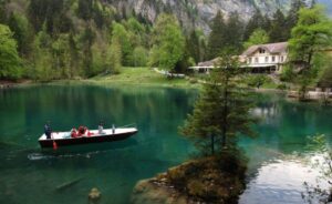 Švajcarsko selo se evakuiše na 10 godina