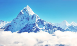 Zabrinuti zbog korone: Kina obustavlja pohod alpinista na Maunt Everest