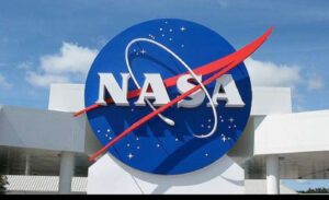 NASA ima plan: Šalje u svemir slike nagih ljudi da privuče vanzemaljce