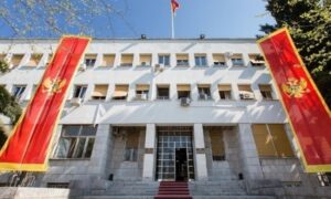 Bošnjak i Bulajić položili zakletve: Izabrani potpredsjednici crnogorskog parlamenta
