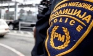 Incident u Skoplju: Srpski autobus sa ruskim turistima kamenovan i opljačkan