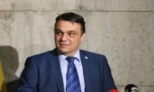 Optužnica protiv Ahmetovića: Bivšeg ministra bezbjednosti sumnjiče za zloupotrebu položaja
