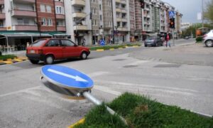 Banjaluka potrošila 115. 000 KM: Prošle godine obnovljeni saobraćajni znakovi