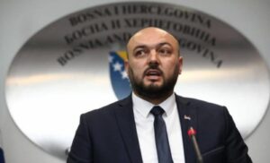 Smijenjen zamjenik ministra civilnih poslova Siniša Ilić