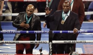 “Potpiši ugovor i uđi u ring”: Bivši svjetski bokserski šampion izaziva Tajsona