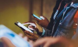 Brojke idu dole: Opao broj korisnika mobilnih mreža u Srbiji