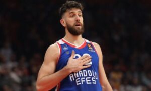 Još jedan srpski košarkaš ide u NBA ligu: Vasilije Micić dvije godine u Oklahomi