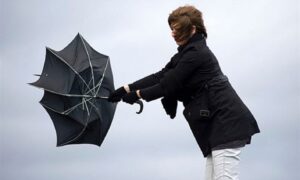 Očekuju se jaki udari vjetra: Žuti meteoalarm u Banjaluci, Foči, Višegradu i Trebinju