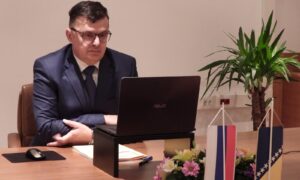 Tegeltija uputio čestitku: Pripadnici MUP obezbijedili siguran život za svakog građanina Srpske