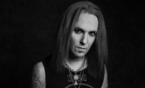 “Naša srca su zauvijek slomljena”: Preminuo pjevač popularne metal grupe