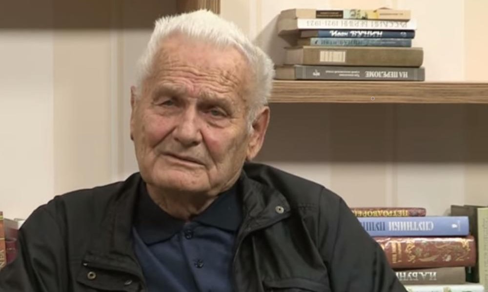 Preminuo srpski istoričar i političar Mile Dakić