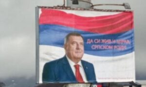 “Da si živ i zdrav srpskom narodu”: Podrška Miloradu Dodiku stigla i iz Crne Gore