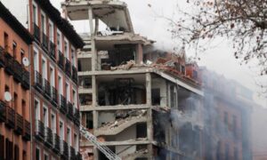 Izvučen ispod ruševina crkve: Katolički sveštenik žrtva stravične eksplozije