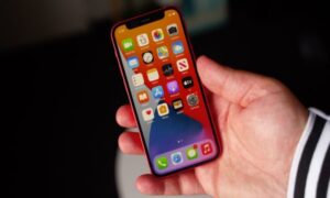 Francuzi naredili obustavu prodaje: Iphone 12 emituje previše radijacije