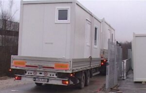 U Kostajnicu stižu kontejneri za najugroženije VIDEO
