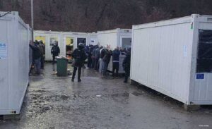 Pretresen migrantski kamp Blažuj: Iz BiH biće protjerano 17 osoba