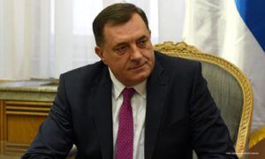 Dodik o stanju u Banjaluci: Logično da imate probleme kada je političko nedonošče na čelu grada