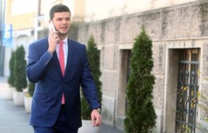 Antonić: Begić prvo da se izvini Dodiku, Vučiću i MUP-u RS