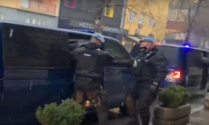 Policija našla nož! Jedva punoljetni mladići osumnjičeni za pokušaj ubistva VIDEO