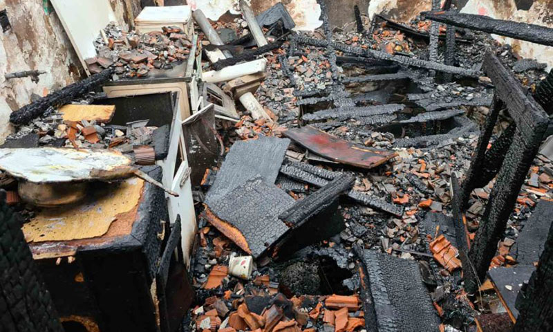 “Mislio sam da je ponovo zemljotres”: Vatra “progutala” porodičnu kuću kod Prijedora