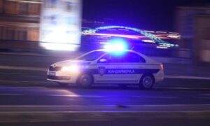 Nevjerovatna policijska potjera: Pucali vozaču u gume da ga zaustave VIDEO