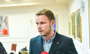 “Desio se propust”: Stanivuković najavio žalbu na presudu kojom Igoru Dodiku mora isplatiti 5.000 KM