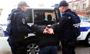 Uhapšeno devet osoba, među njima i visokorangirani pripadnici Vojske Srbije