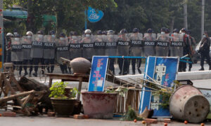 Najkrvaviji dan višenedjeljnih protesta: Policija otvorila vatru na demonstrante, poginulo 18 ljudi