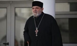 Nasljednik pokojnog Irineja: Glasanje završeno – monah Matej izvlači ime novog patrijarha