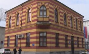 Teško oštećena u zemljotresu: Zgrada opštine Kostajnica neuslovna za boravak ljudi