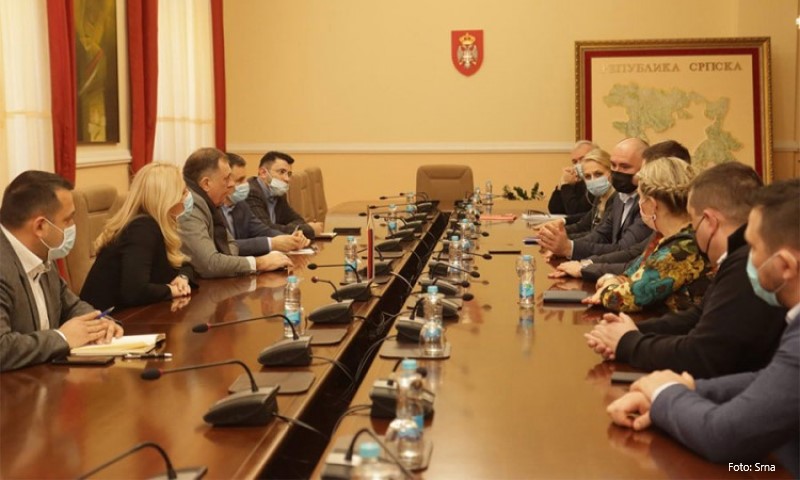 Razgovarali o situaciji u Banjaluci: Dodik, Cvijanovićeva i Đajić sa odbornicima SNSD-a
