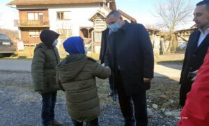 Sudbina koja je rastužila Srpsku! Premijer posjetio samohranog oca i njegova dva sina