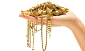 Rasvijetljena pljačka zlatare: Uz prijetnju vatrenim oružjem ukrali nakit vrijedan 23.000 KM