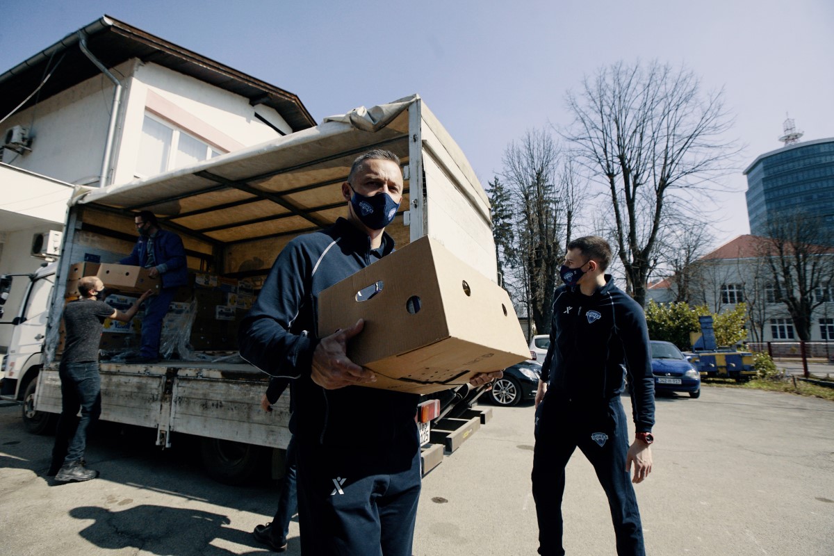 Igokea podržala najugroženije: Crvenom krstu donirane namirnice vrijedne 20.000 KM VIDEO