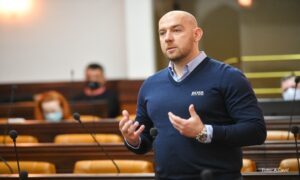 Kondić o prijedlogu skupštinske većine: Populizam banjalučkim penzionerima dati po 100 maraka