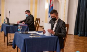Ilić kontra Stanivukovića: Gradski štab počeo da radi na svoju ruku