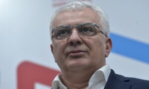 Mandić: Krivokapić više nema podršku Demokratskog fronta