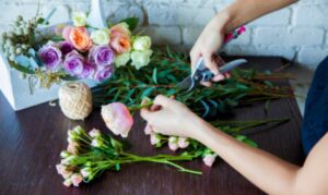 Nedostatak mušterija utiče na slabije poslovanje: Cvijeće kupuju samo za sahrane