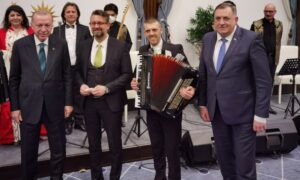 Svečana večera nakon sastanka: Dodik i Erdogan častili muzičare u Ankari FOTO