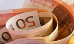 Osumnjičen za krivotvorenje novca: Dva mobilna telefona kupljena sa 2.000 lažnih evra