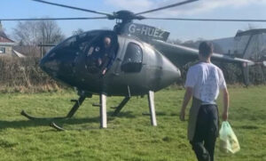Nesvakidašnje! Muškarac u helikopteru prešao 200 kilometara po omiljeni sendvič VIDEO