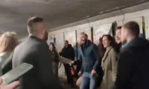 Novo kolo u Beogradu: Sad zaigrali uz stihove “Neće Gara da primi vakcinu” VIDEO