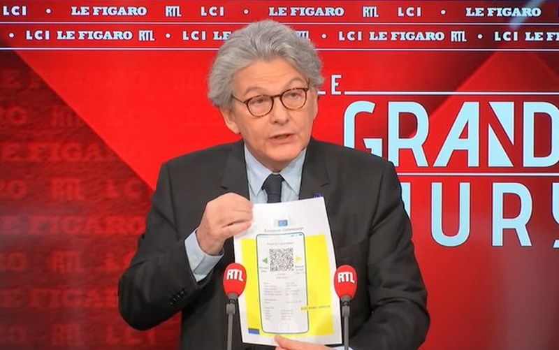 Ovako će izgledati kovid pasoši: Evropski komesar predstavio zdravstveni sertifikat