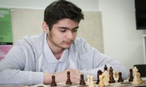 Ponos Banjaluke! Mladi šahista Maksim Savanović među 100 najboljih kadeta svijeta