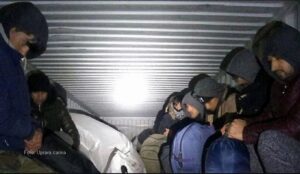 Više od 20 migranata se umalo ugušilo u vozu kod Šida