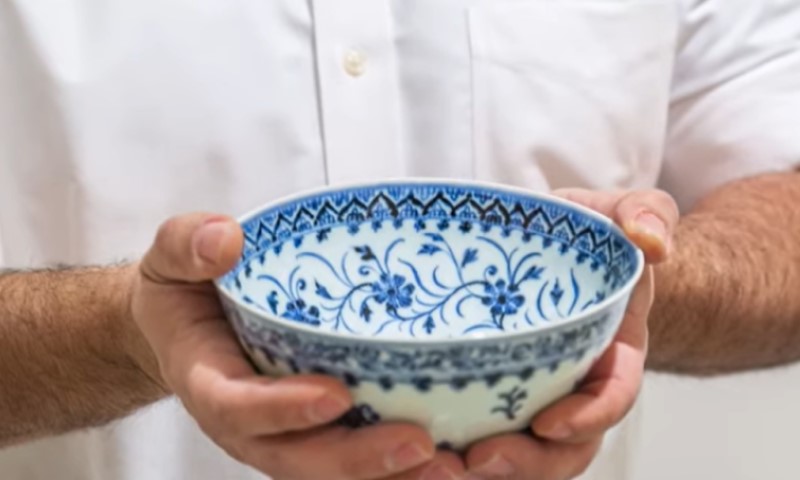 Porculansku posudu kupio za 35, a prodao za 700.000 dolara: Potiče iz Dinastije Ming