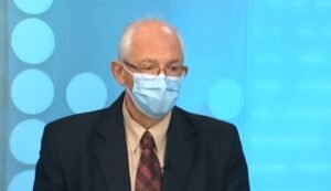 “Ne mislim ništa loše”: Priznati epidemiolog zamolio građane da ne pričaju o trećoj dozi