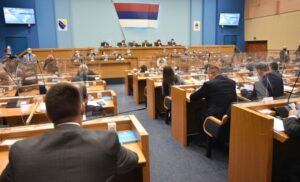 Opozicija oštro o posebnoj sjednici parlamenta: Još jedna prevara SNSD-a pred izbore